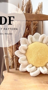 Alemaka - Large Daisy Pillow - English
