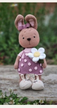 Mishinsy - Irina Mishina / Irina Krotova - Bunny - Conejita - Spanish