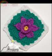 Crochet atelier- Luba Davies -Daffodil in granny square -Spanish Tranlation