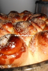 rose buns
