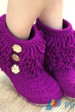 Two Girls Patterns - Lorin Jean - Furryluscious Womens Crochet Boot