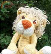 Fiber Doodles - K4TT - Roaring Roland the Lion Cub