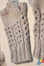 Mittens/ Mitaines ajourées by Julypouce tricote -French-Free