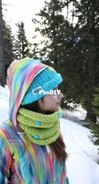Mount Wildstrubel Hat + Cowl by Schachenmayr- German, Dutch, French