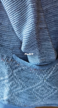 Snowfell Cardigan by Ainur Berkimbayeva - English
