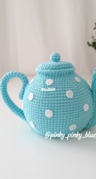 Pinky pinky blue - Nadejda Khegay - Teapot - Russian