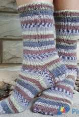 Galt House of Yarn-House Socks by Anne Vasic-Free