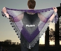 Twilight Trefoil Shawl by Ivy Brambles