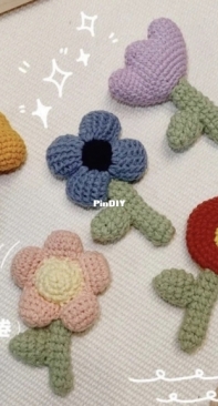 Mia Juan Juan - 5 Flowers - Translated
