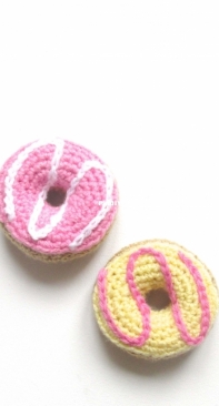 Steel and Stitch - Emma Friedlander Collins - Dinky Donut - Free