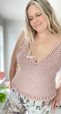 Ocean Breeze Top crochet by Jeanette Haugland VesleUll