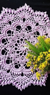 Nelly Klos - Summer Doily - English