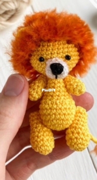 Scandistyle Dolls - Nadezhda Iukhlina - Lion - Free