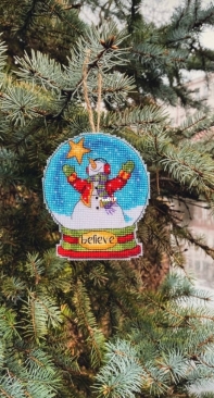 Christmas tree toy