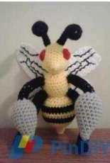 CrCrochet Fanatic - Christjan Bee - BEEDRILL - Free