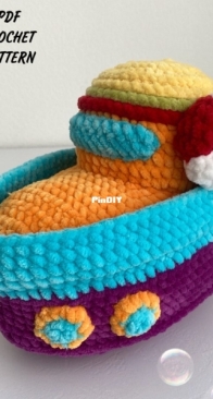 Crochet toys digital - funny plush boat - English