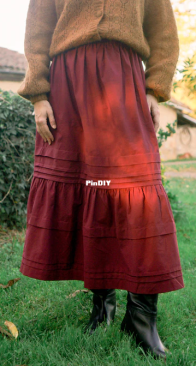 Gold and Skye Patterns - Augusta Skirt - Sizes 0-30 - English, French