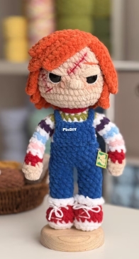 Chucky - AriMer - flor de papa - Spanish