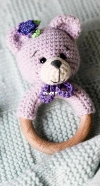 Gruendl - Baby Rattle Bear - Baby Greifling Bär - German - Free