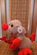 Mouse in love