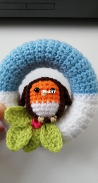 Hook And Marvellous - Andrea Leek - Mini Robin Wreath - Free