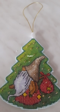 Игрушки на пластике.