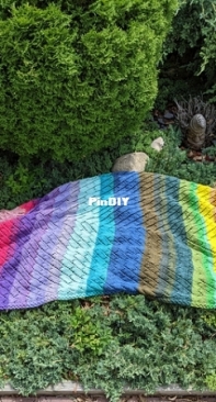 Regnboga Stole by Vikki Perkins - Viktionary Designs - free
