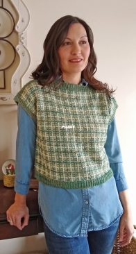 Peerie Plaid Vest by Sharon Barnes - Knitty Winter 2024 - Free