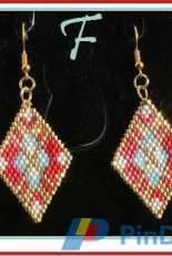 Earing brick stitch