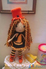 Vicky Gurumis - Love Doll - Spanish