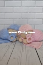 Knitting by post - Baby naps