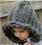 The Rozlinn Cowl by The Velvet Acorn