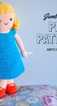 Amys Gurumis - Amy - jumbo doll