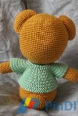 bear with tie
