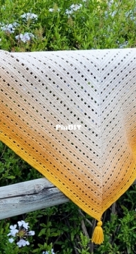 The Loophole Fox - Shannon Holding - Lumina Shawl - Free