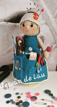 Costurera- dressmaker
