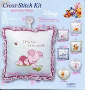 Disney POOH-MP02 - Its Fun to be Small Cushion