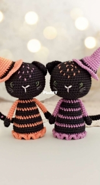 Spirit of Toys - Oksana Ozgench - Mia the Cat