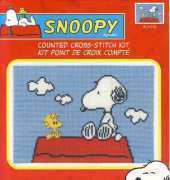 DMC BL314/62 Snoopy and Woodstock Sitting on the Doghouse