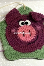 Stefi - Stefania Plakhota - Pig Potholder - Russian - Free