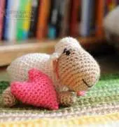 Tracey MacIntyre - Squeezable Sheep