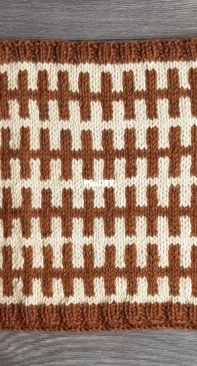 Annika Strandhed Cowl by Abigail Collins - Free