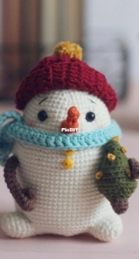 AlinetToys - Alina Yapaeva - Snowman