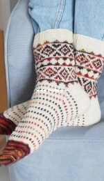 Gingerbread house socks by Anna Radchenko | WoollyWood Design