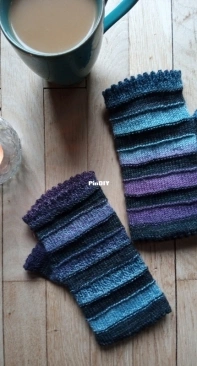 Broom Riders Mitts by Shai Kilström-Free