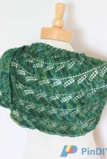 PicnicKnits-Whitman Shawl by Corrina Ferguson