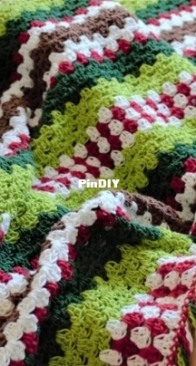 WhileTheyDream - Trista Nichole - Christmas Crochet Blanket