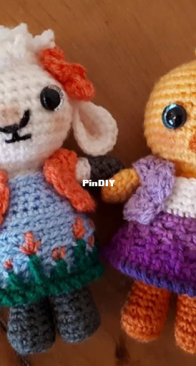 Laura Tegg - Little Weebee - Spring time friends, Lou and Pip