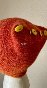 1 St Kit Hat by Nick Davis