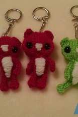 Knitted Bears with Bonbon Yarn by Gwinda Atwood-Free
